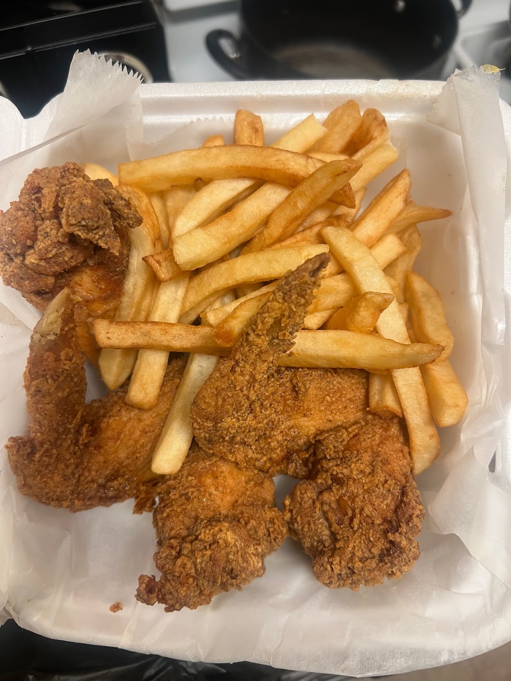 New York Deli/Boost Mobile | restaurant | 1008 Great Bridge Blvd, Chesapeake, VA 23320, USA | 7575471430 OR +1 757-547-1430