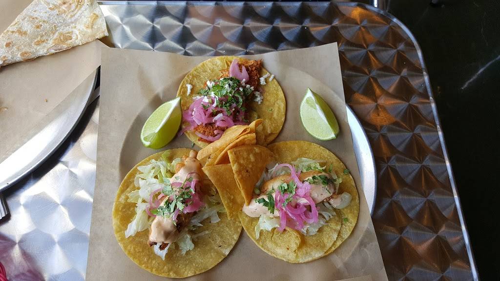 Ay Caramba, Eh! | restaurant | 3540 Rutherford Rd #65, Vaughan, ON L4H 3T8, Canada | 9055534065 OR +1 905-553-4065