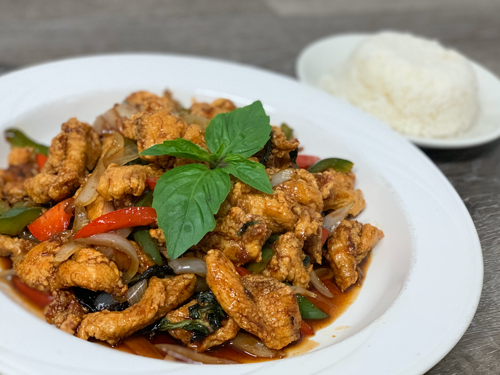 BARN NA THAI | restaurant | 6402 Fresh Pond Rd, Queens, NY 11385, USA | 9293878065 OR +1 929-387-8065