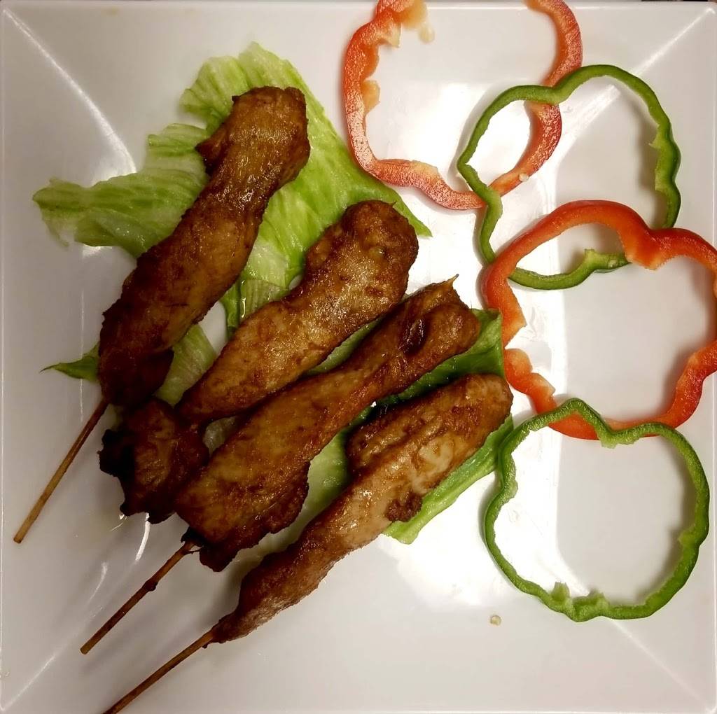 East Wok | restaurant | 2002 FL-19, Tavares, FL 32778, USA | 3527429010 OR +1 352-742-9010