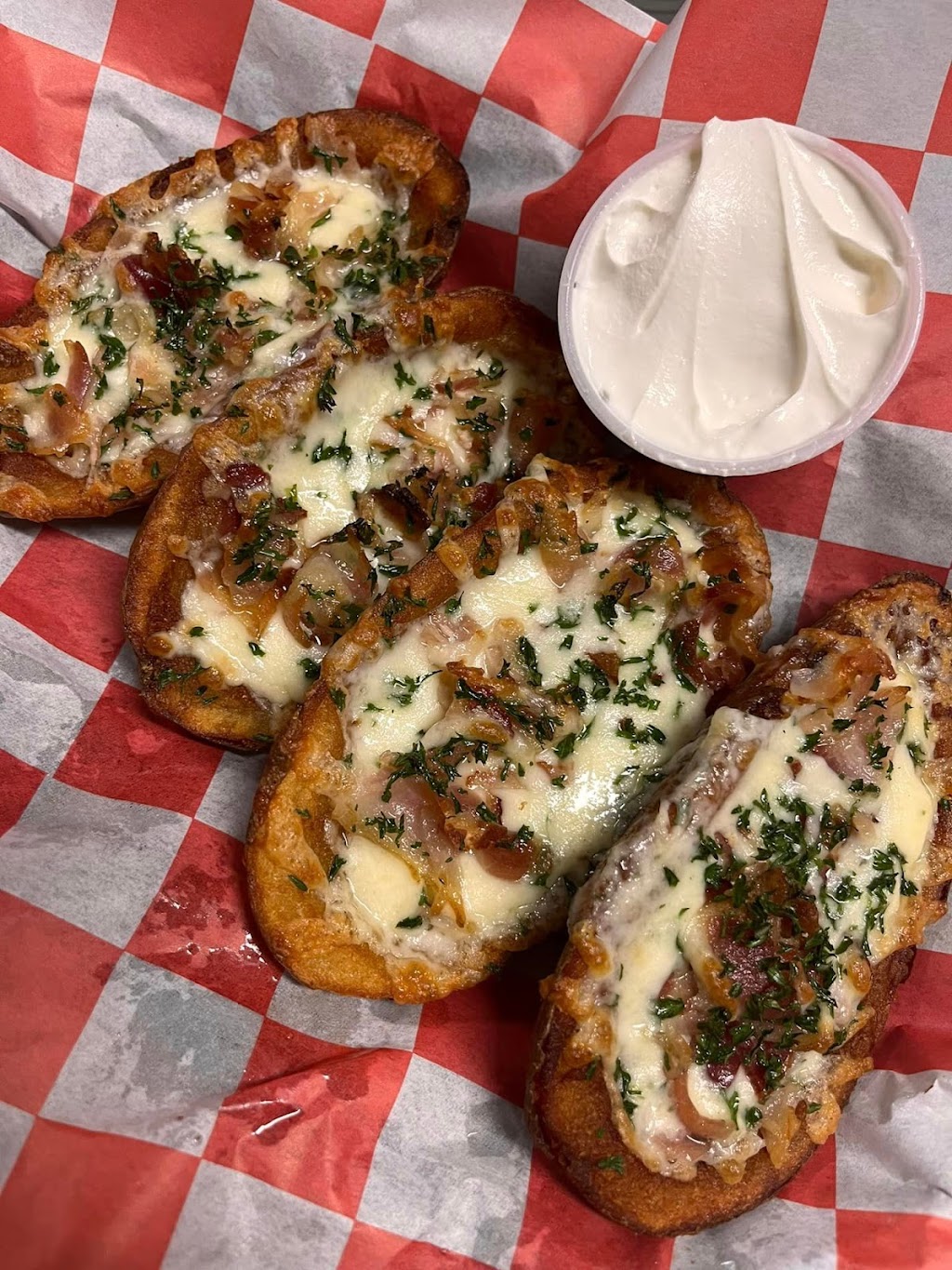 Bronzettis Pizza & Kitchen | restaurant | 55 Park St, Framingham, MA 01702, USA | 5083093586 OR +1 508-309-3586