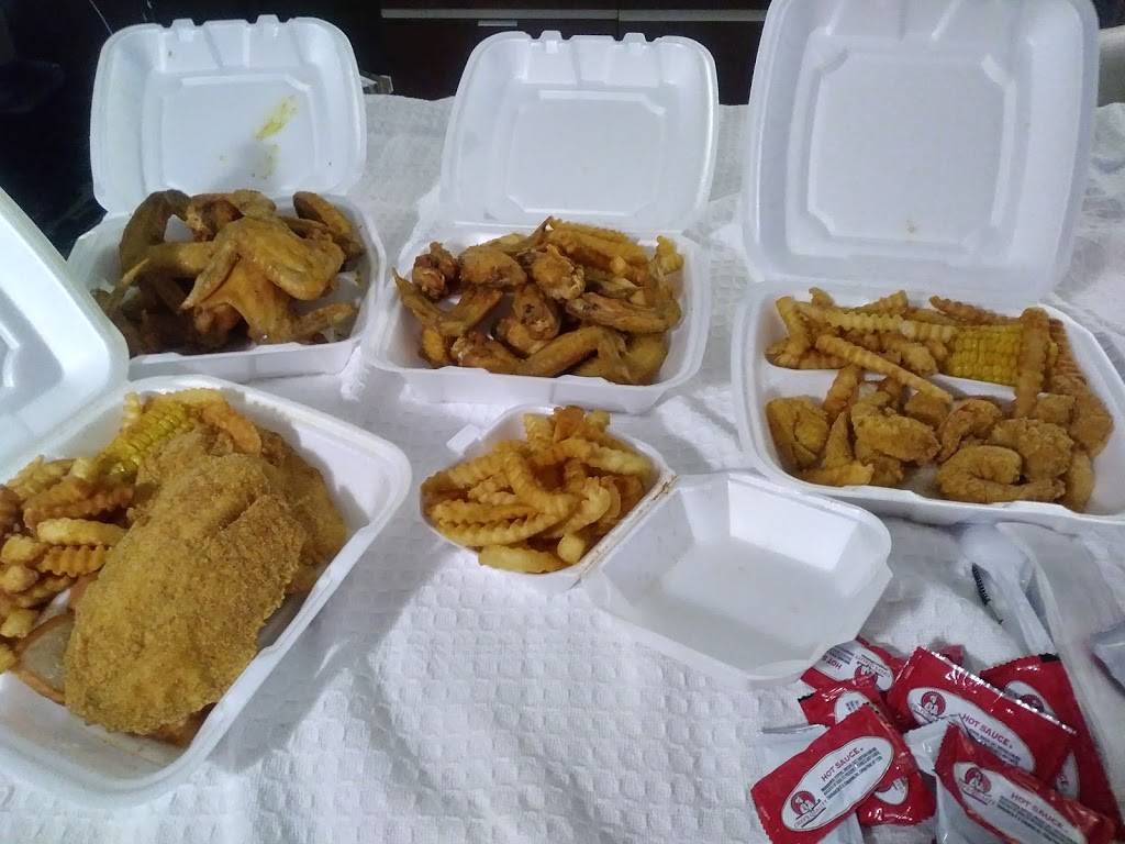 Ellis Seafood | restaurant | 1379 Getwell Rd, Memphis, TN 38111, USA | 9015052895 OR +1 901-505-2895