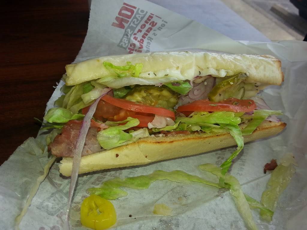 Penn Station East Coast Subs | meal takeaway | 3401 Bardstown Rd, Louisville, KY 40218, USA | 5024582625 OR +1 502-458-2625