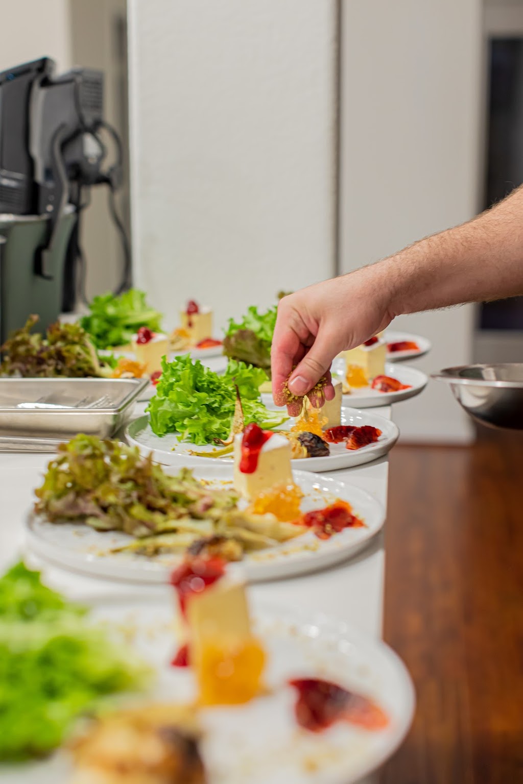 Plated Fine Dining | restaurant | 3005 W Loop S, Houston, TX 77027, USA | 8325105375 OR +1 832-510-5375