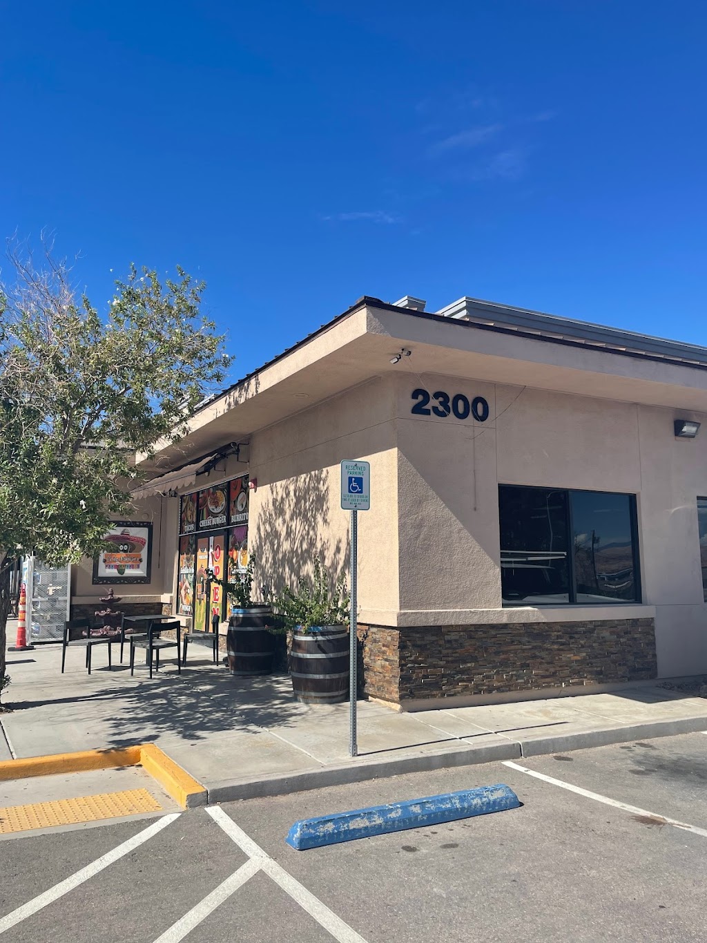 Chile Poblano Mexican Grill | restaurant | 2300 Glendale Blvd, Moapa, NV 89025, USA | 7028642929 OR +1 702-864-2929