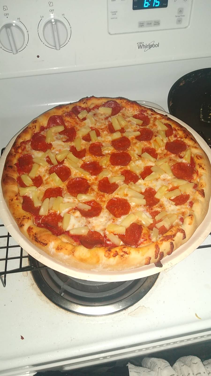 Cecils Take N Bake Pizza | restaurant | 3380 Washington St, Clearlake, CA 95422, USA | 7079946755 OR +1 707-994-6755