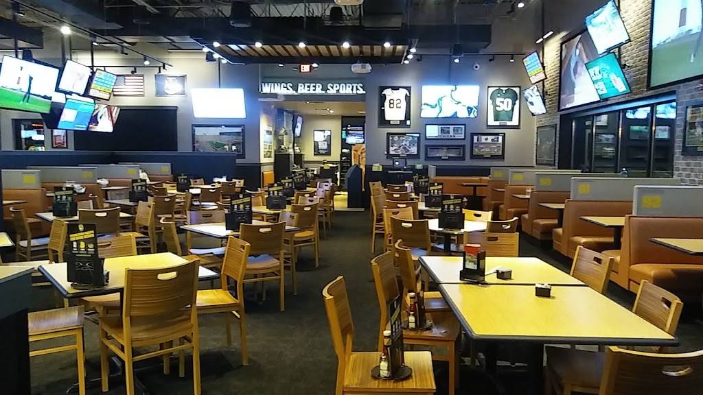 Buffalo Wild Wings | meal takeaway | 1247 Boardman Rd, Jackson, MI 49202, USA | 5177680440 OR +1 517-768-0440