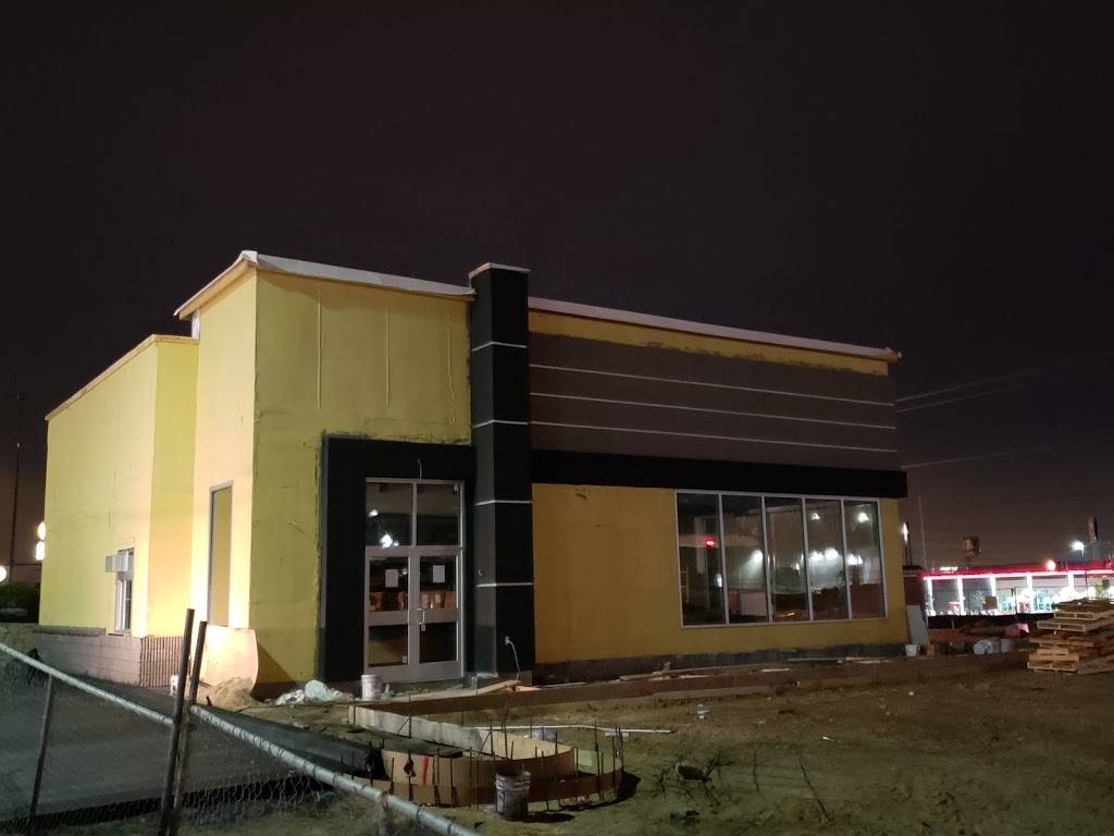 Carls Jr | restaurant | 1124 McRae Blvd, El Paso, TX 79925, USA | 9155910409 OR +1 915-591-0409