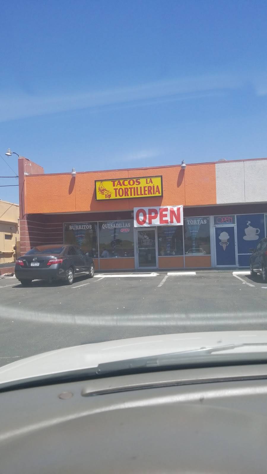 Tacos La Tortilleria | restaurant | 5015 Stockton Blvd, Sacramento, CA 95820, USA | 9163890990 OR +1 916-389-0990
