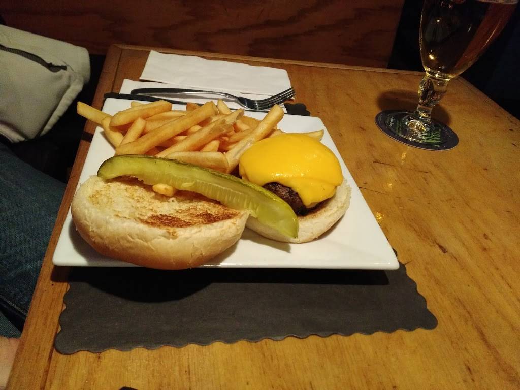 Killarney Rose | restaurant | 127 Pearl St, New York, NY 10005, USA | 2124221486 OR +1 212-422-1486