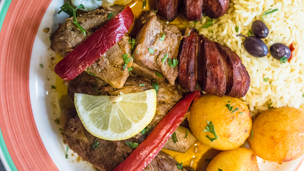 Terra Nostra Restaurant | restaurant | 262 Rodman St, Fall River, MA 02721, USA | 5086779878 OR +1 508-677-9878