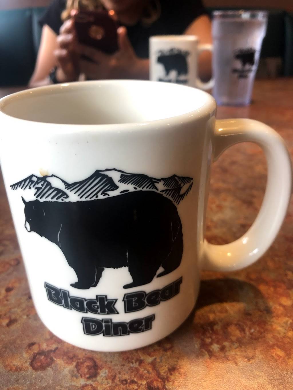 Portland Black Bear Diner | restaurant | 3737 SE 82nd Ave, Portland, OR 97266, USA | 5032068566 OR +1 503-206-8566