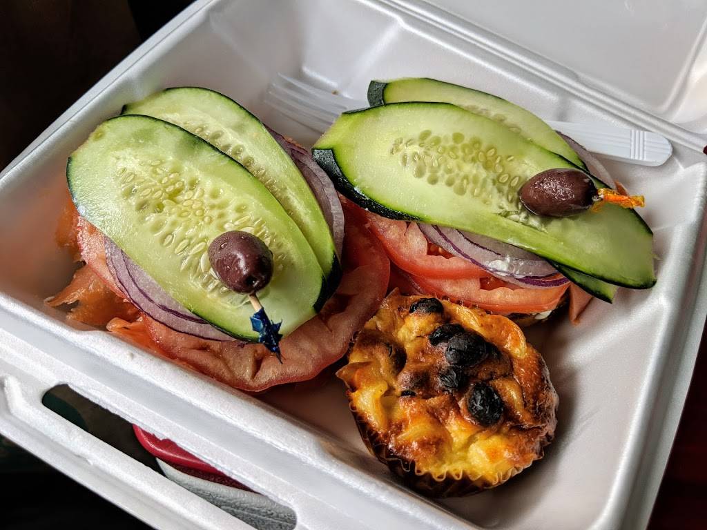 Chicago Bagel & Bialy | bakery | 260 S Milwaukee Ave, Wheeling, IL 60090, USA | 8474599009 OR +1 847-459-9009