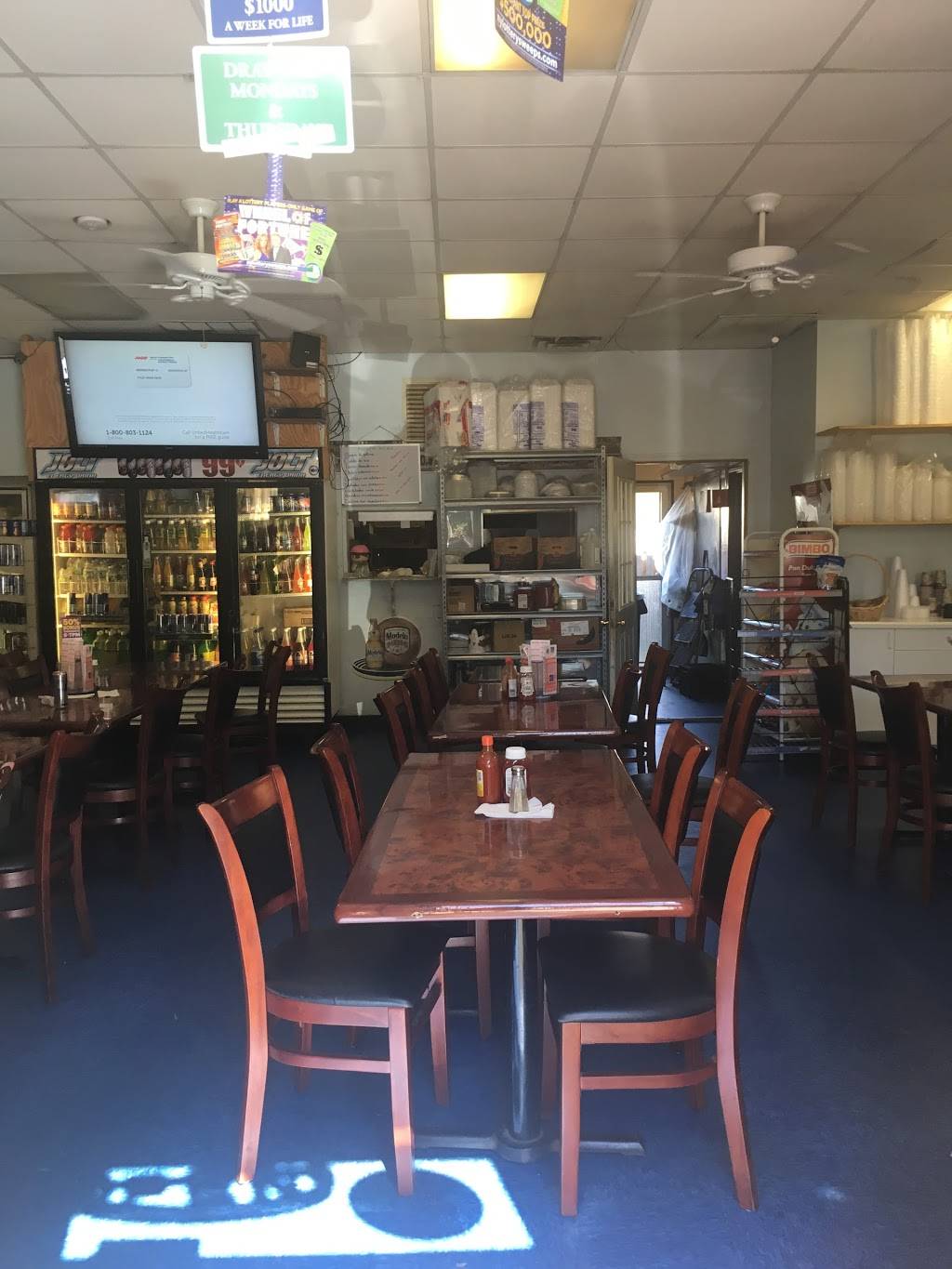 Daniels Deli | restaurant | 2554 South Ave, Wappingers Falls, NY 12590, USA | 8452982726 OR +1 845-298-2726