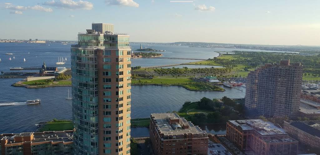 Greene Hook Bar & Kitchen | restaurant | 70 Greene St, Jersey City, NJ 07302, USA | 2017215062 OR +1 201-721-5062