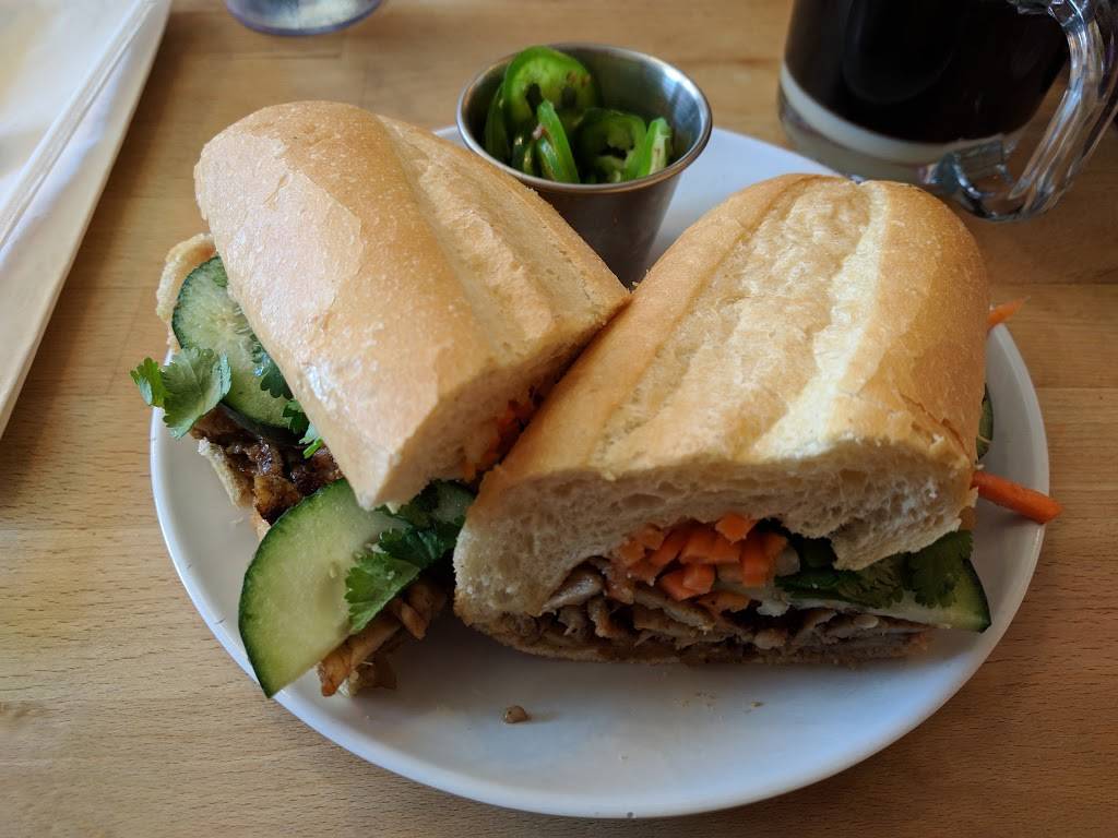 Pho Lang Thang | restaurant | 114 W Elder St, Cincinnati, OH 45202, USA | 5133769177 OR +1 513-376-9177