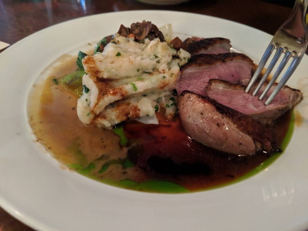 Poppy Hall | restaurant | 589 Lighthouse Ave, Pacific Grove, CA 93950, USA | 8312049990 OR +1 831-204-9990