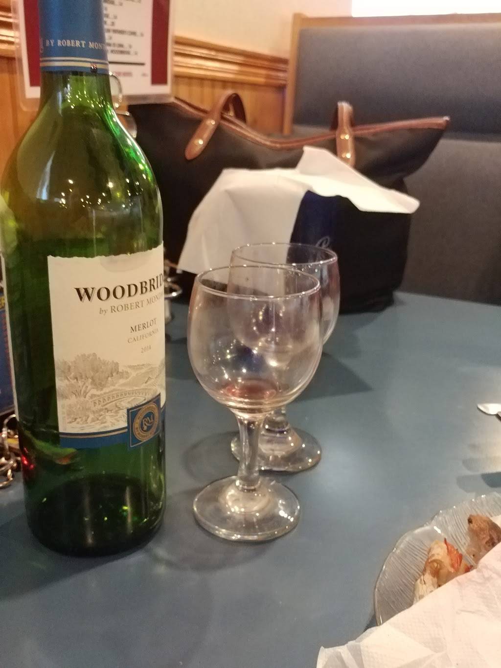 Domenics and Vinnies Pizza | restaurant | 868 Meriden-Waterbury Turnpike, Southington, CT 06489, USA | 8606219846 OR +1 860-621-9846