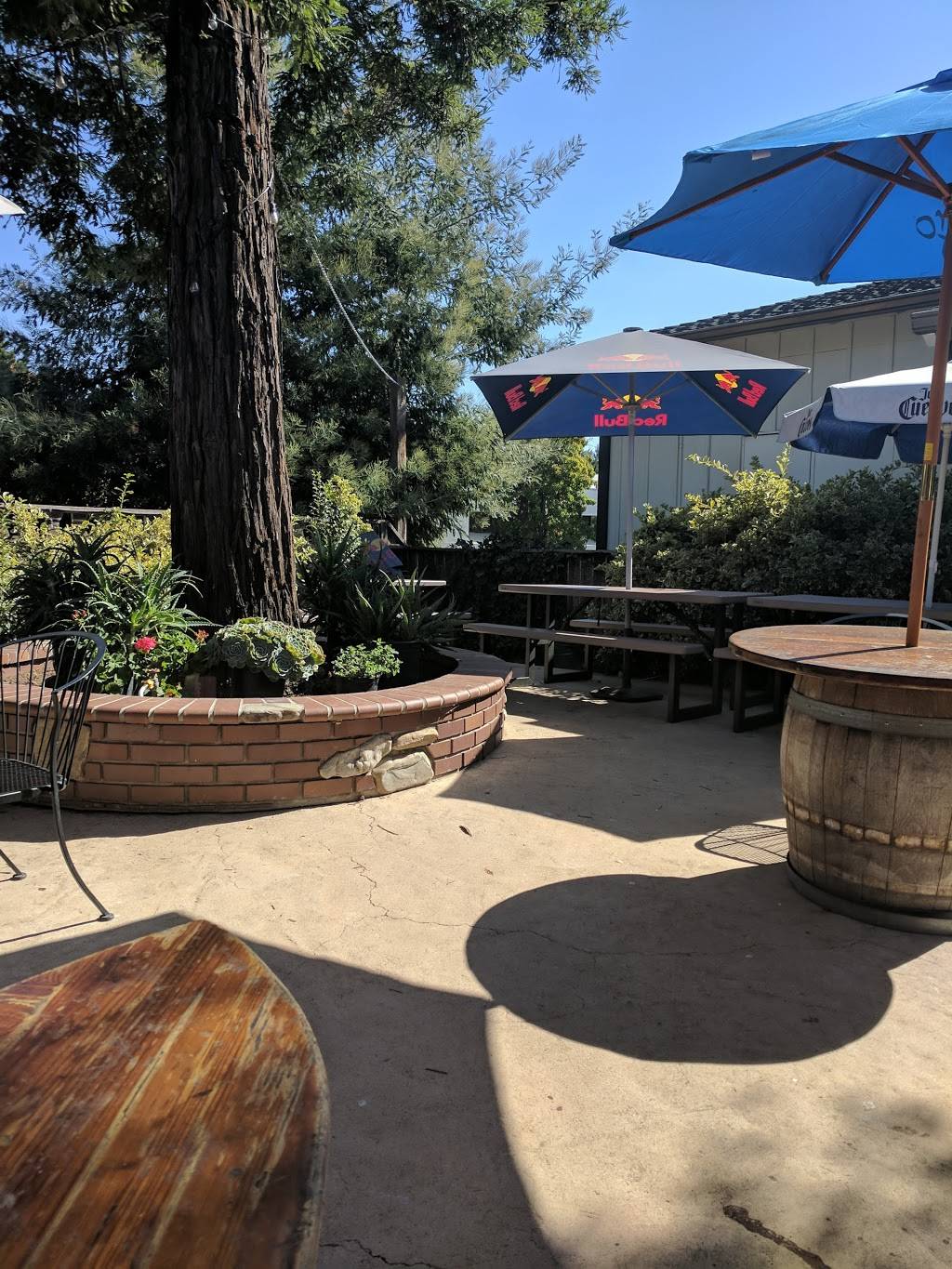 Jia Tellas | restaurant | 18 Victor Square, Scotts Valley, CA 95066, USA | 8314385005 OR +1 831-438-5005