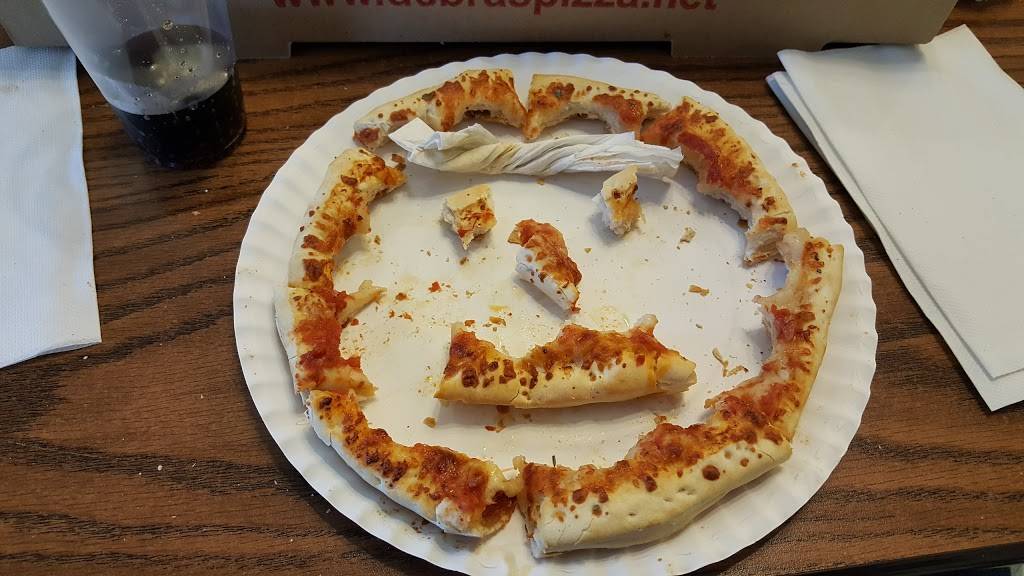 Debras Pizza | restaurant | 318 Hudson Ave, Newark, OH 43055, USA | 7403451350 OR +1 740-345-1350