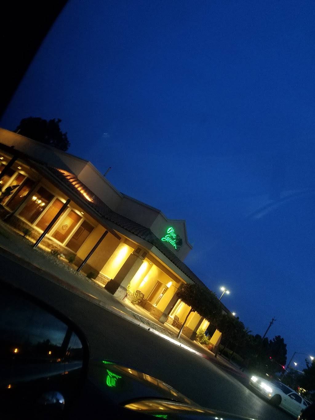 Olive Garden Italian Restaurant | meal takeaway | 1210 S Bradley Rd, Santa Maria, CA 93454, USA | 8059228809 OR +1 805-922-8809