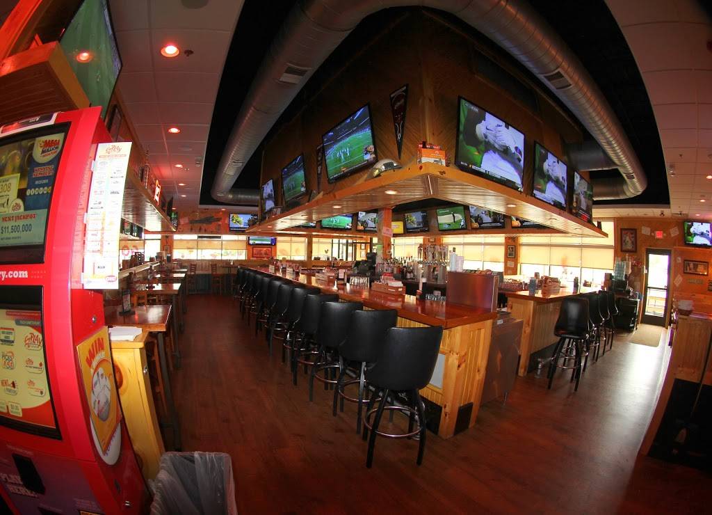 Roosters | restaurant | 1500 Stonecreek Dr, Pickerington, OH 43147, USA | 6145779601 OR +1 614-577-9601