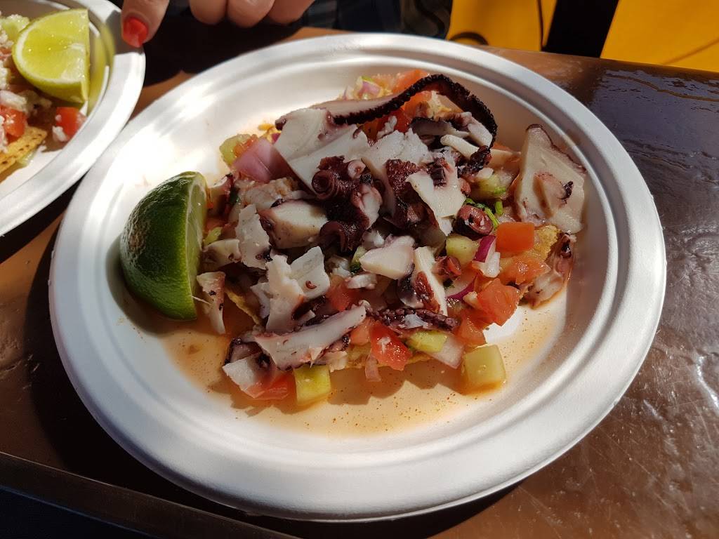 Mariscos La Costa | restaurant | 3625 International Blvd, Oakland, CA 94601, USA | 5105339566 OR +1 510-533-9566