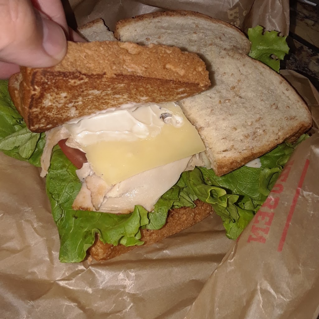 Arbys | meal takeaway | 875 N Main, Taylor, AZ 85939, USA | 9285369199 OR +1 928-536-9199