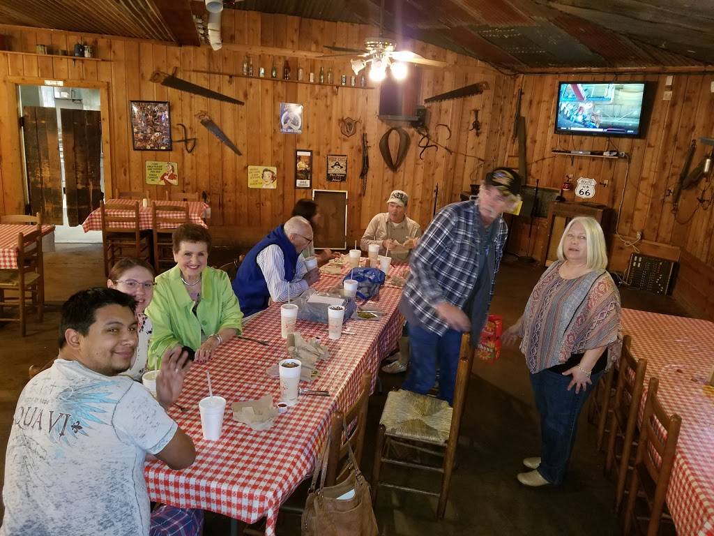 Gradys BBQ | restaurant | 7400 Bandera Rd, San Antonio, TX 78238, USA | 2106842899 OR +1 210-684-2899