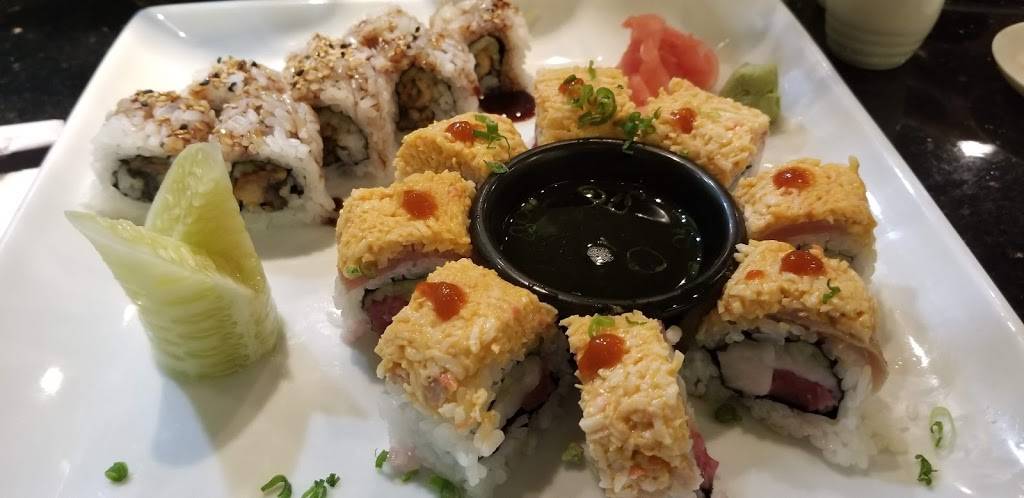 Sushi Moto Asian | restaurant | 12020 S Shore Blvd # 700, Wellington, FL 33414, USA | 5617929002 OR +1 561-792-9002