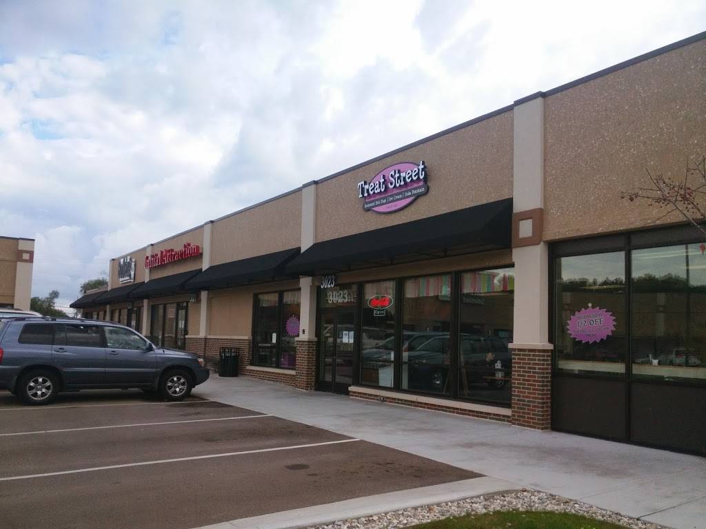 Treat Street | bakery | 3023 Oakland Dr, Kalamazoo, MI 49008, USA | 2697437137 OR +1 269-743-7137