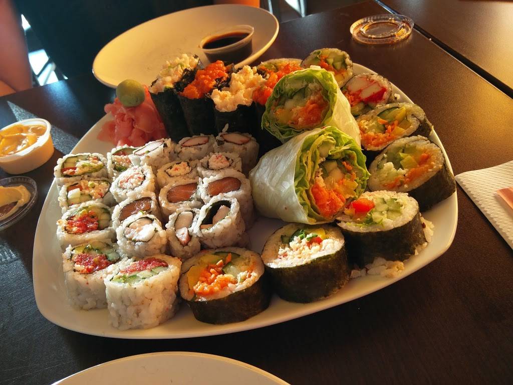 Sushiya | restaurant | 1950 Chemin du Fer-à-Cheval, Sainte-Julie, QC J3E 2T6, Canada | 4509229494 OR +1 450-922-9494