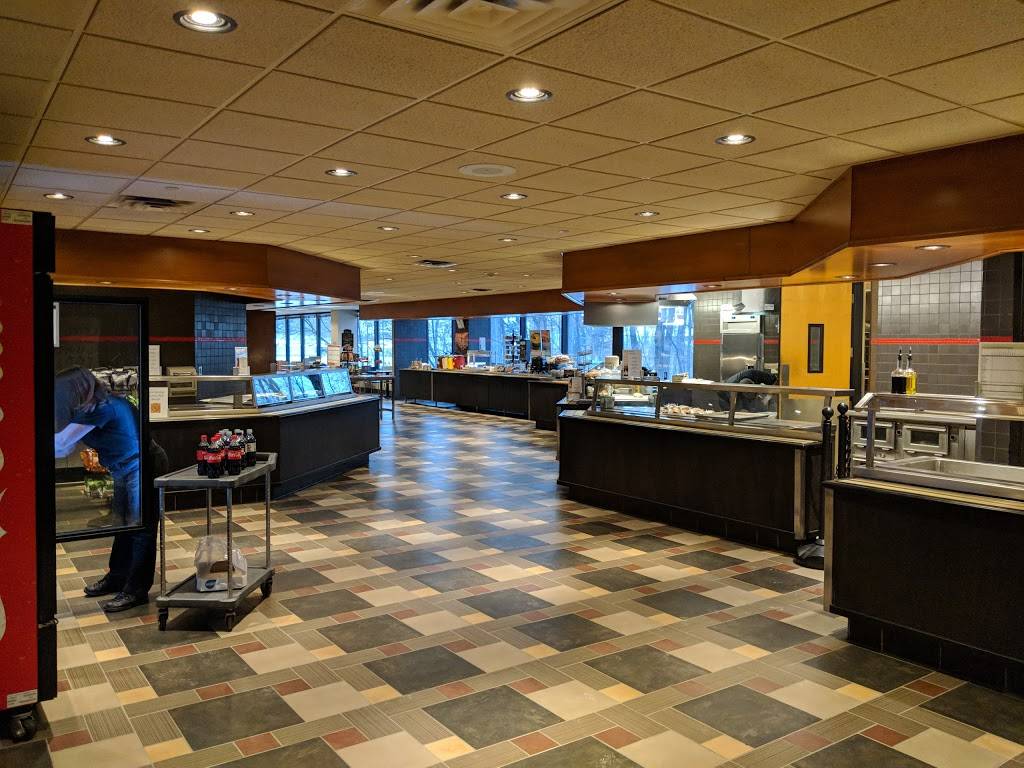 Woods Cafe-AViands | cafe | 3033 Campus Dr, Minneapolis, MN 55441, USA | 7632087737 OR +1 763-208-7737