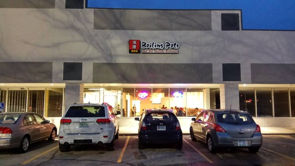 Boiling Pots | restaurant | 2650 E Grand River Ave, East Lansing, MI 48823, USA | 5178891799 OR +1 517-889-1799