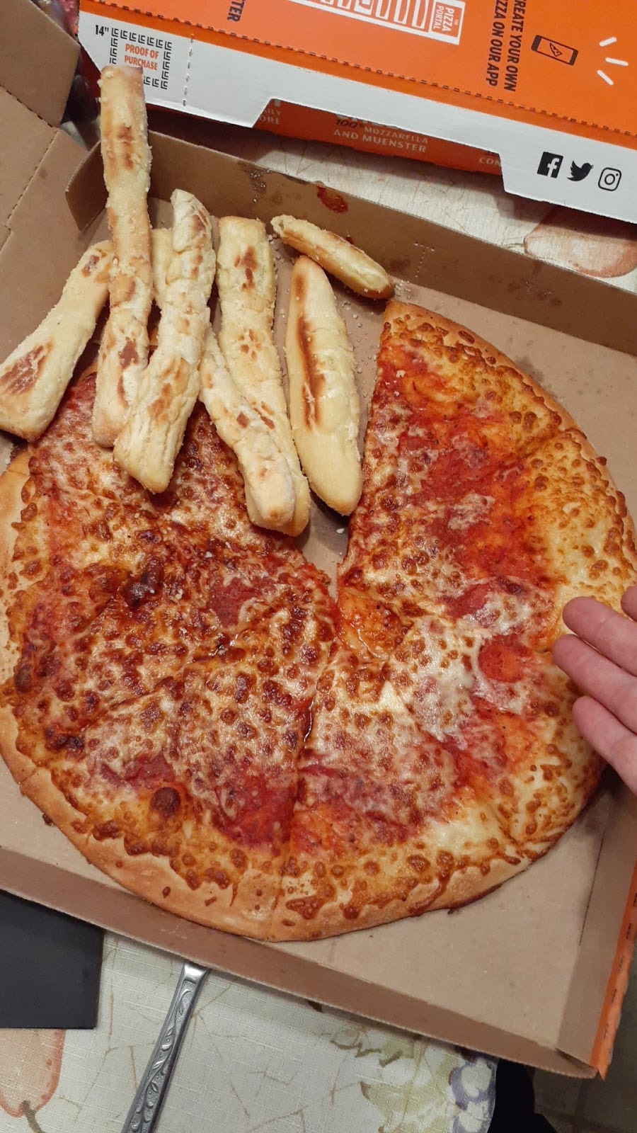 Little Caesars Pizza | meal delivery | 6101 N Division St, Spokane, WA 99208, USA | 5094870119 OR +1 509-487-0119