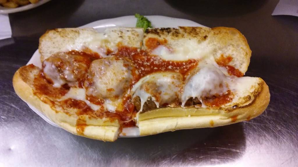 My Place Bar & Grill | restaurant | 5138 Milford Rd, East Stroudsburg, PA 18301, USA | 5702237966 OR +1 570-223-7966