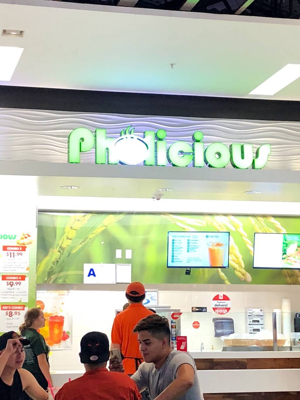 Pholicious | restaurant | 5504, 40640 Winchester Rd, Temecula, CA 92591, USA | 9514012200 OR +1 951-401-2200