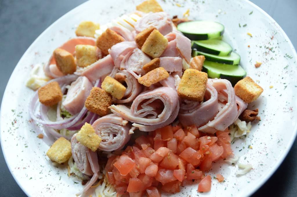 Bushwood Sports Bar & Grill | restaurant | 350 Edgewood Rd NW, Cedar Rapids, IA 52405, USA | 3193907140 OR +1 319-390-7140