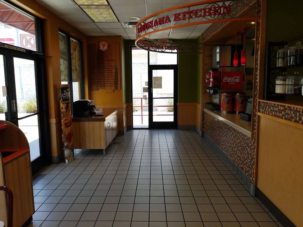 Popeyes Louisiana Kitchen | restaurant | 1619 W Baseline Rd, Guadalupe, AZ 85283, USA | 4808391577 OR +1 480-839-1577
