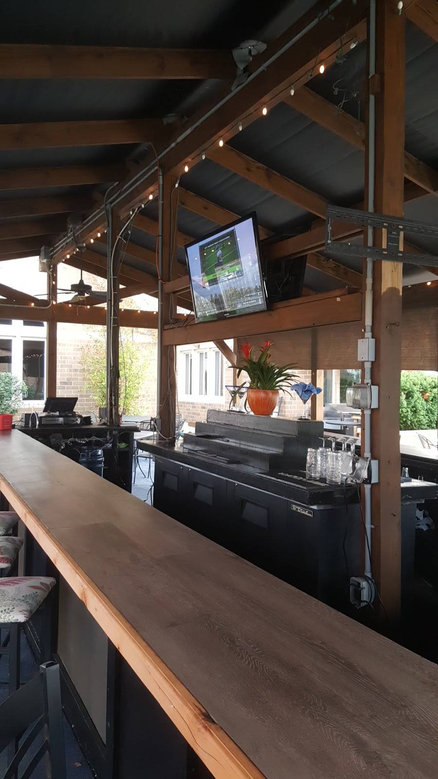 Allure Bistro and Social Club | restaurant | 38040 3rd St, Willoughby, OH 44094, USA | 4403068226 OR +1 440-306-8226