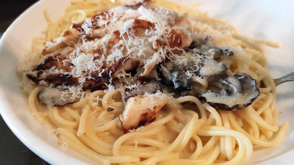 Olive Garden Italian Restaurant | meal takeaway | 665 N Orlando Ave, Winter Park, FL 32789, USA | 4077407117 OR +1 407-740-7117