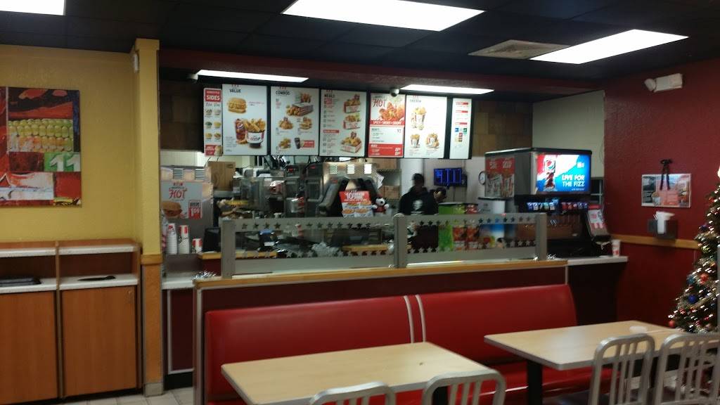 KFC | restaurant | 12 N Washington Ave, Titusville, FL 32796, USA | 3212670528 OR +1 321-267-0528