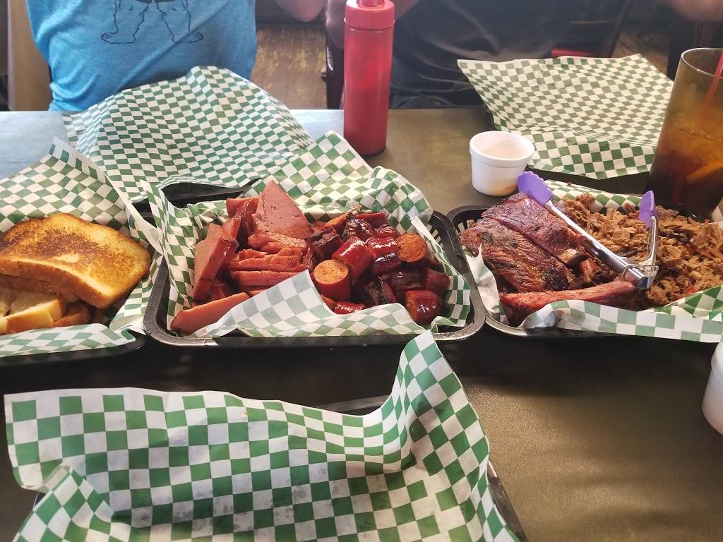 Leos BBQ | restaurant | 3631 N Kelley Ave, Oklahoma City, OK 73111, USA | 4054245367 OR +1 405-424-5367