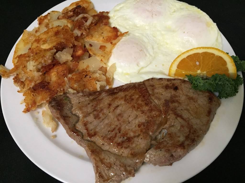 Garrett House Of Pancakes | restaurant | 114 S Randolph St, Garrett, IN 46738, USA | 2603575553 OR +1 260-357-5553