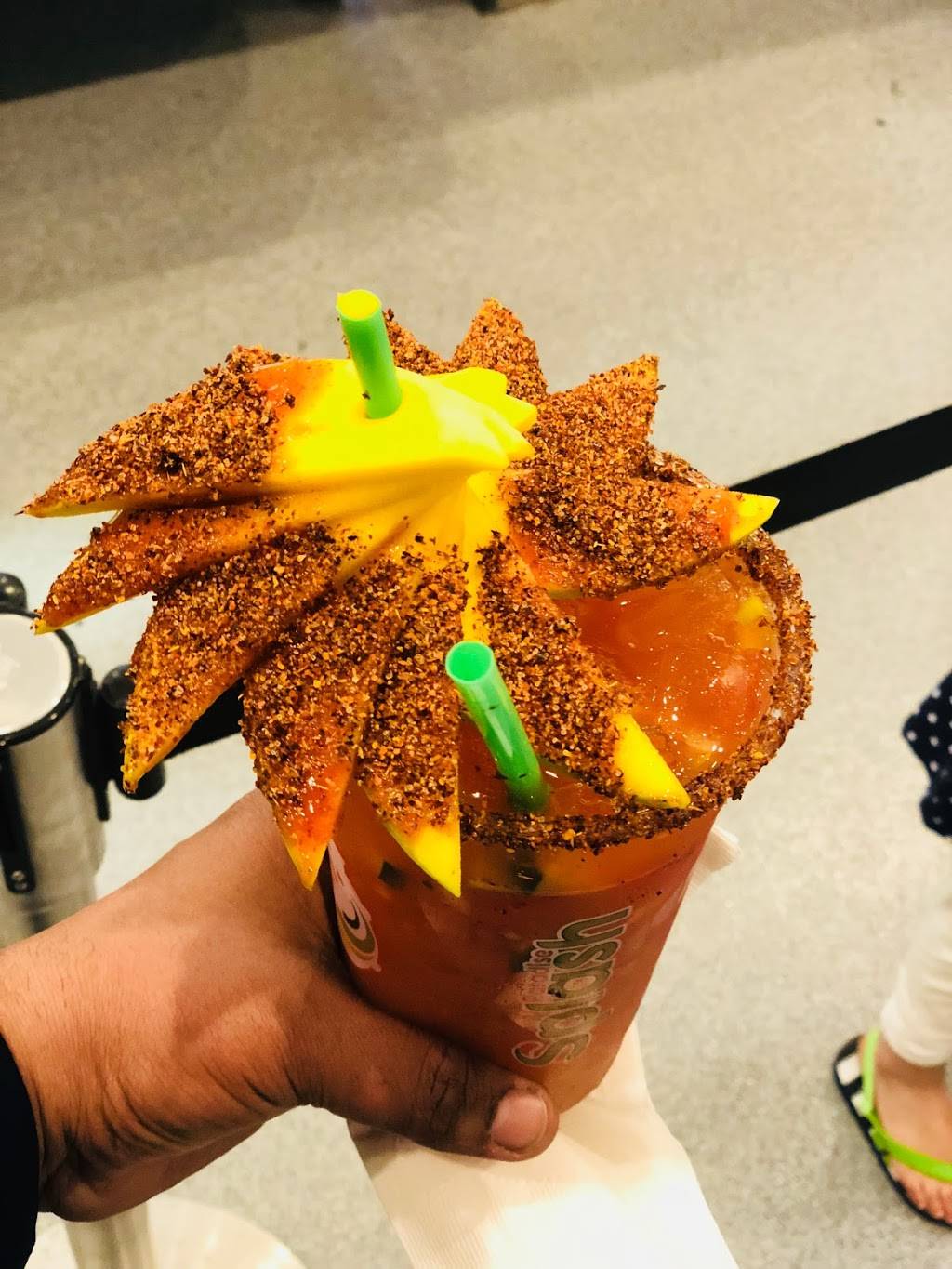 Paradise Splash | restaurant | 5000 S Arizona Mills Cir, Tempe, AZ 85282, USA | 4808975411 OR +1 480-897-5411