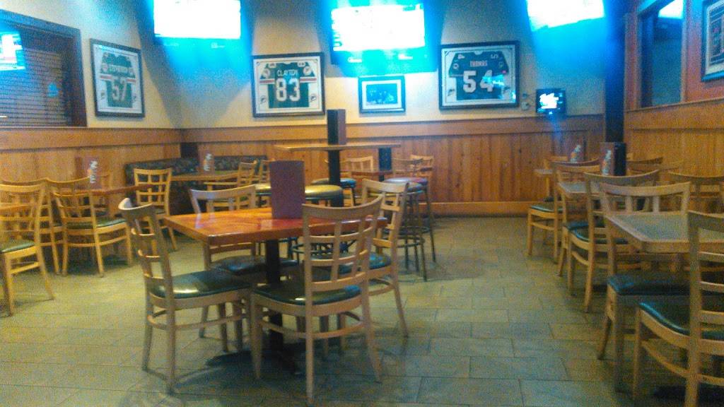 Brus Room Sports Grill - Deerfield Beach | restaurant | 123 NE 20th Ave, Deerfield Beach, FL 33441, USA | 9544205959 OR +1 954-420-5959