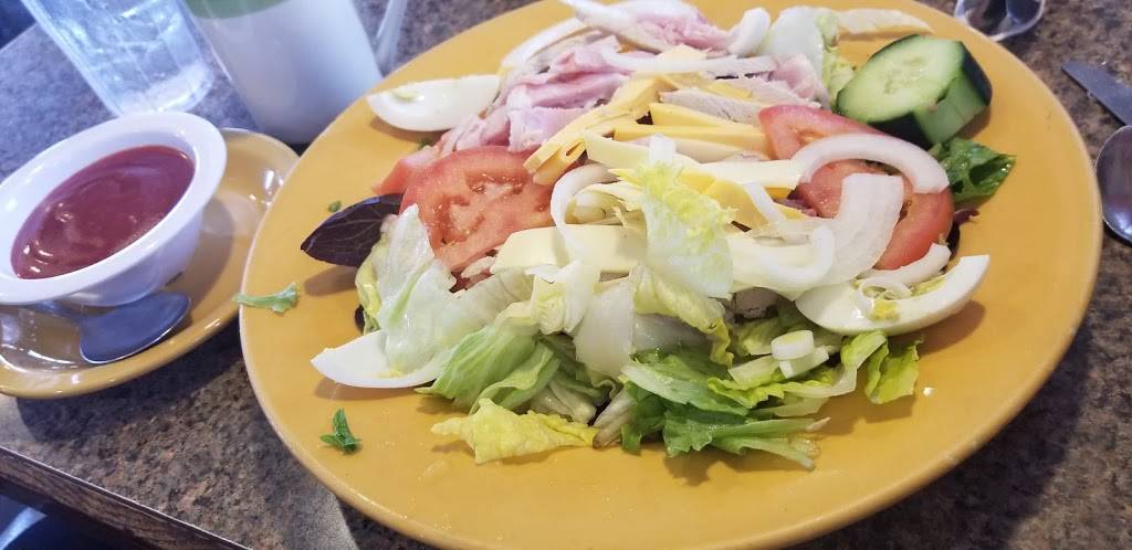 Bills Diner | restaurant | 597 Kennedy Dr, Bradley, IL 60915, USA | 8159352064 OR +1 815-935-2064