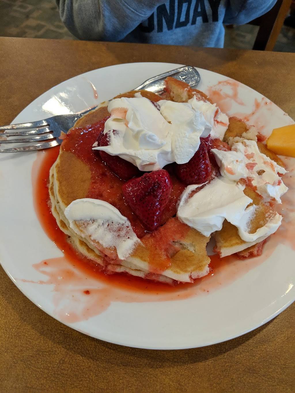 Christina’s Pancake House | restaurant | 2513, 215 Terrace Ave, Indianapolis, IN 46225, USA | 3176310441 OR +1 317-631-0441