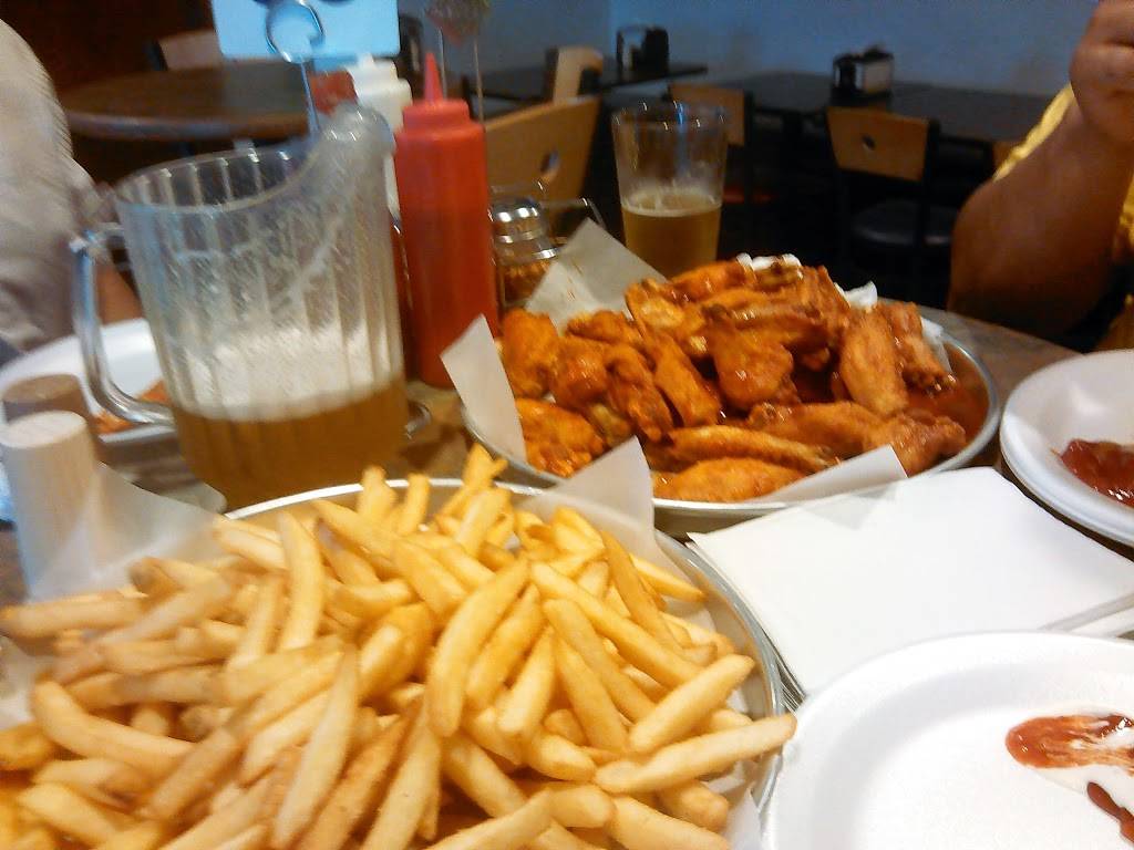 Juras Pizza Parlor | restaurant | 783 N Golden State Blvd, Turlock, CA 95380, USA | 2096671902 OR +1 209-667-1902