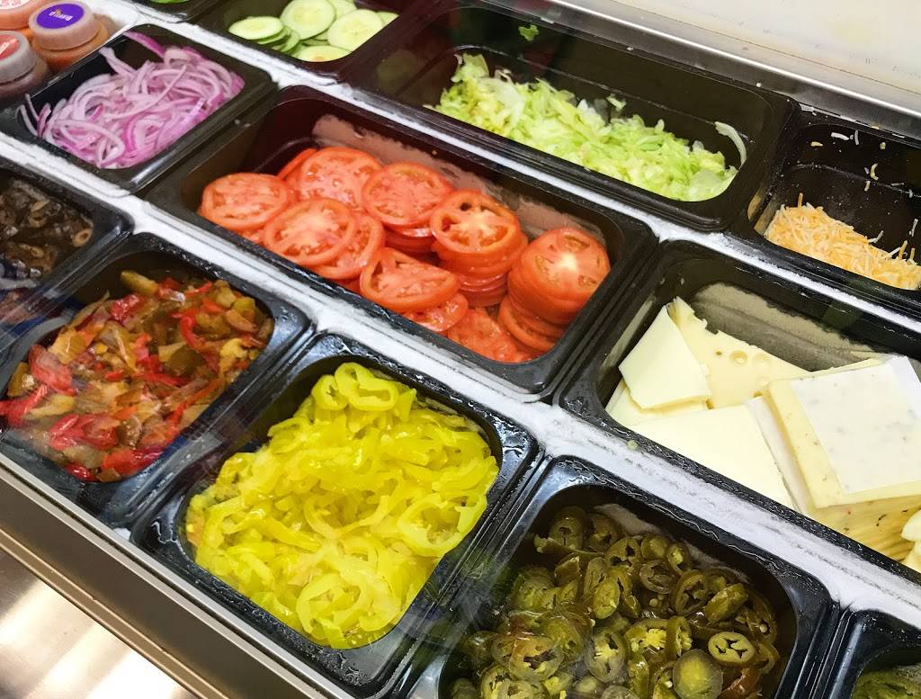 Subway Restaurants | restaurant | 116-30 Queens Blvd, Forest Hills, NY 11375, USA | 7185201688 OR +1 718-520-1688